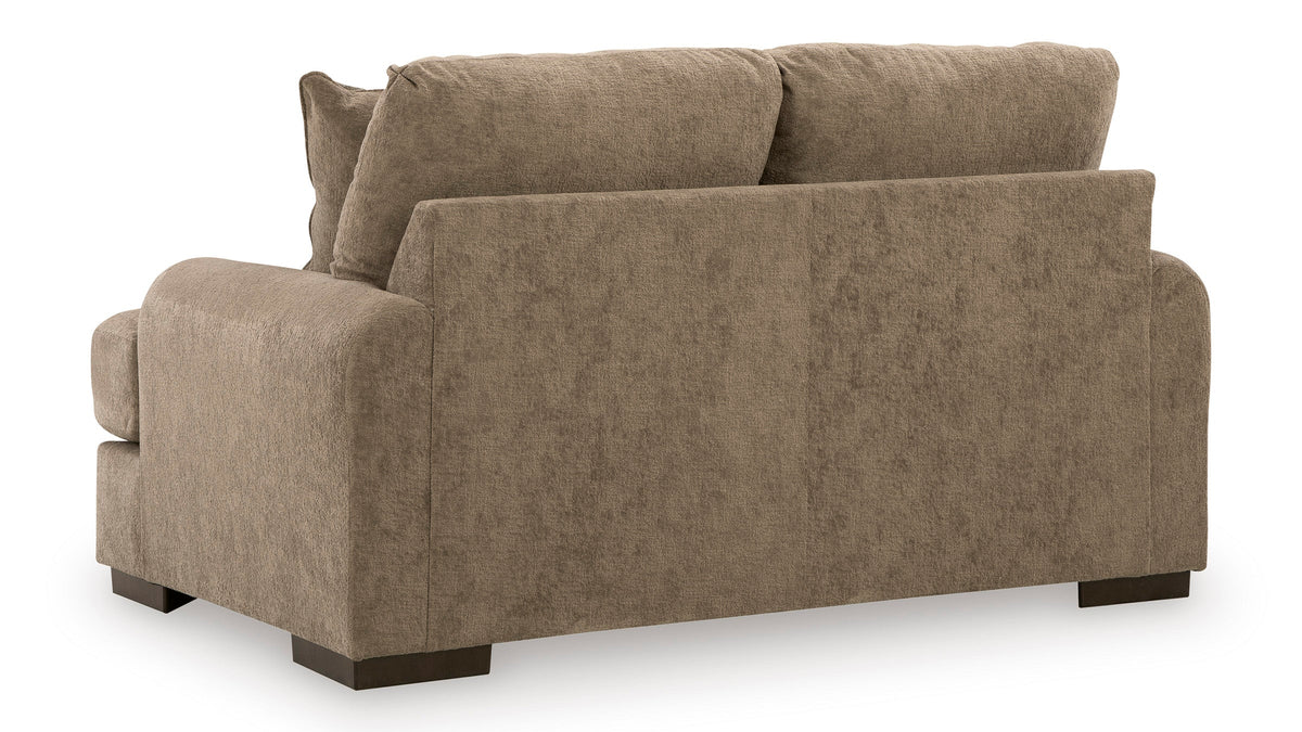 Jayne Pecan Loveseat