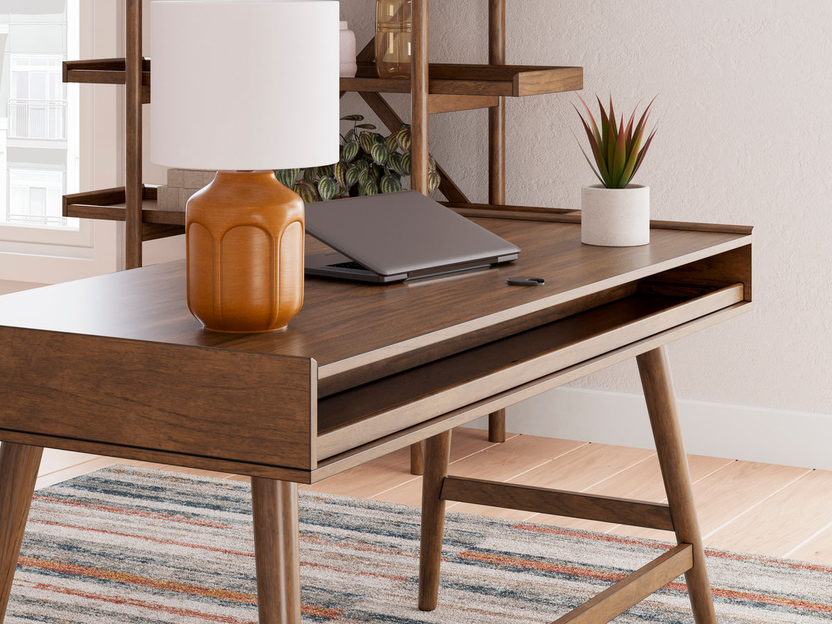Lyncott Desk - MJM Furniture