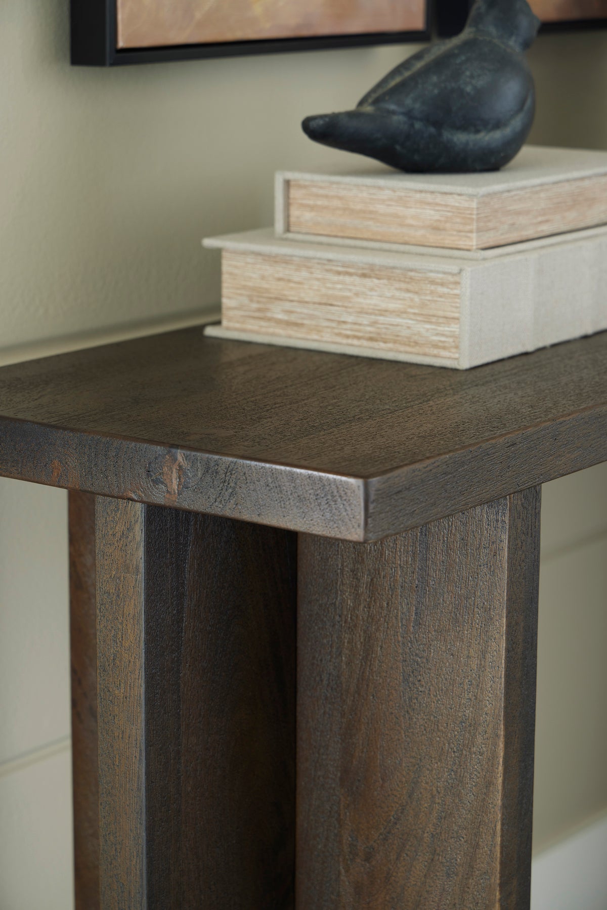 Jalenry Console Table